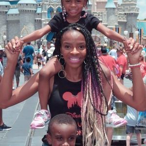 Meet your Posher, Annie